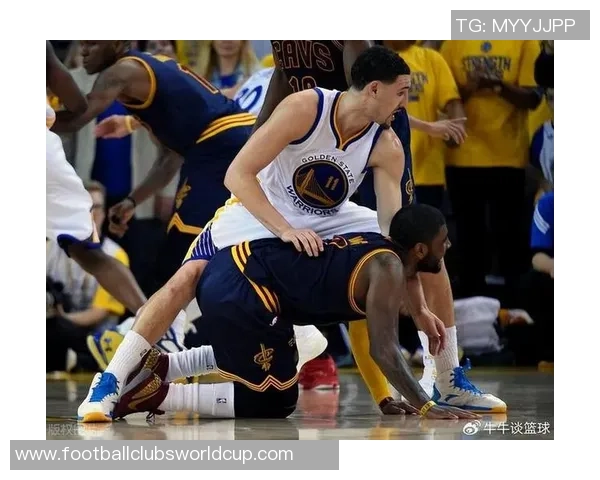 2015年NBA总决赛骑士与勇士的巅峰对决与传奇时刻回顾